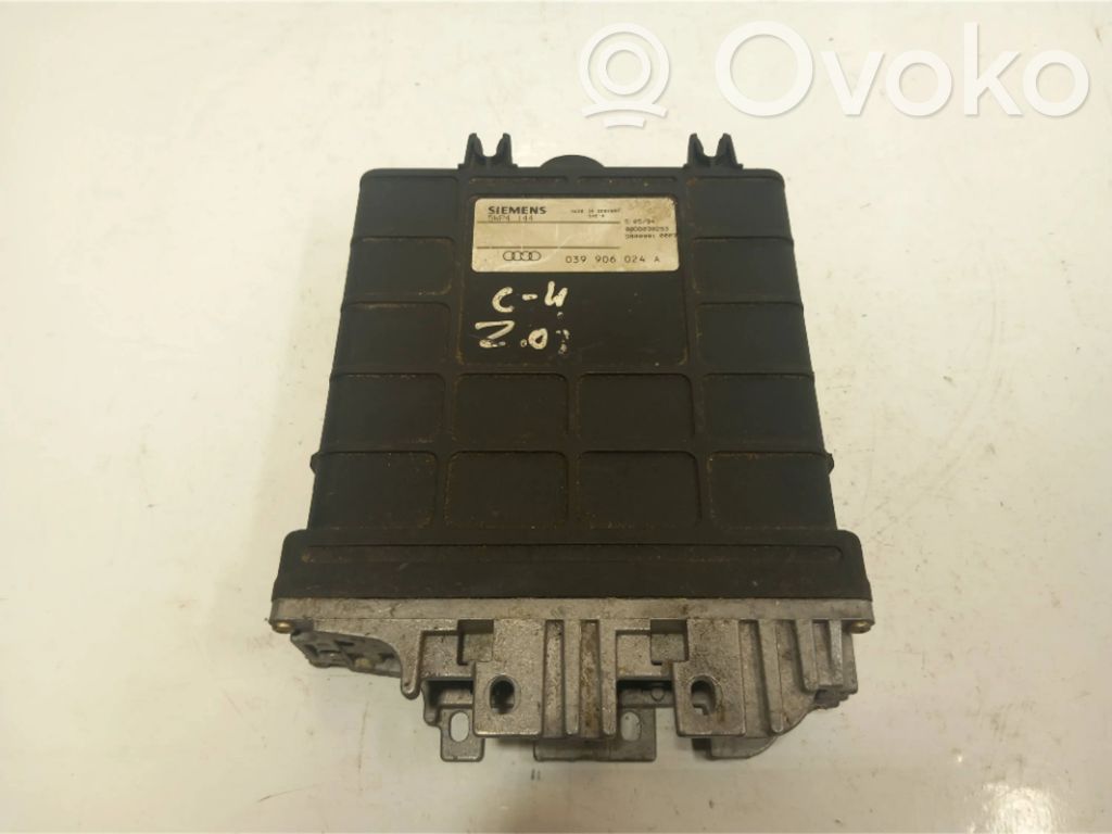 Audi 100 S4 C4 Engine control unit/module 