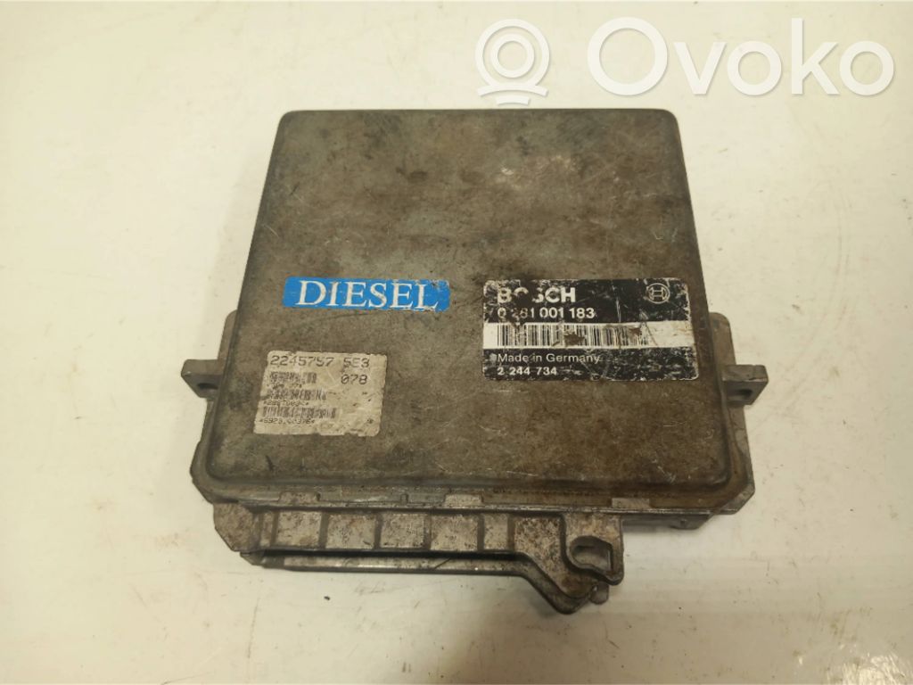 BMW 5 E34 Dzinēja vadības bloks 