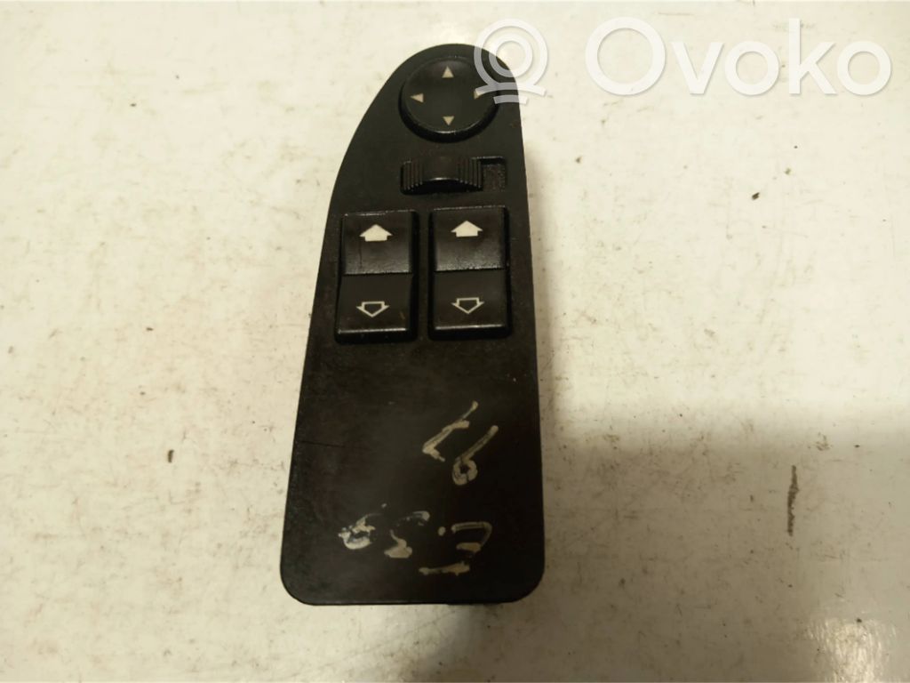 BMW 5 E39 Electric window control switch 