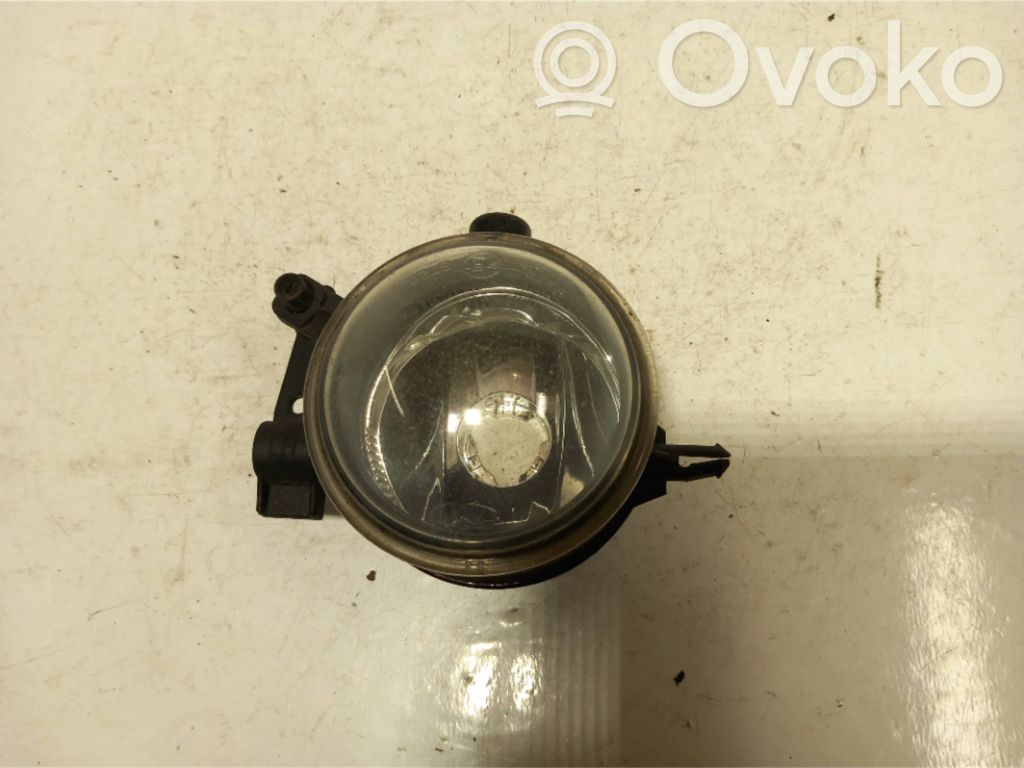 Ford Focus Miglas lukturis priekšā 