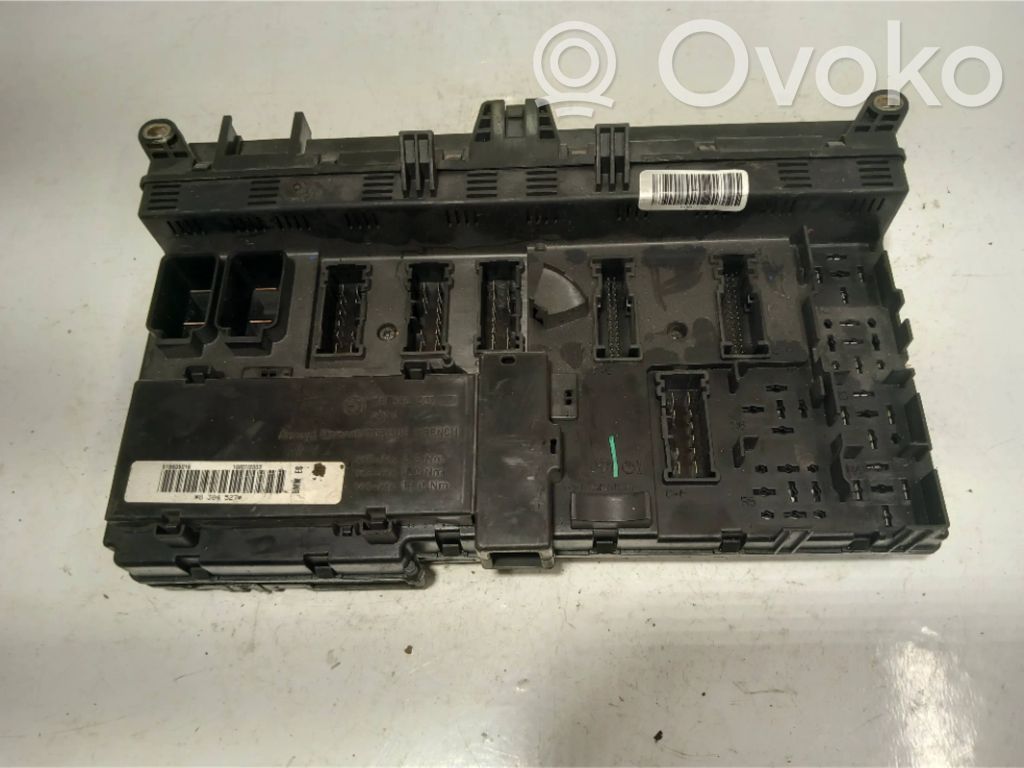 BMW X5 E53 Fuse module 
