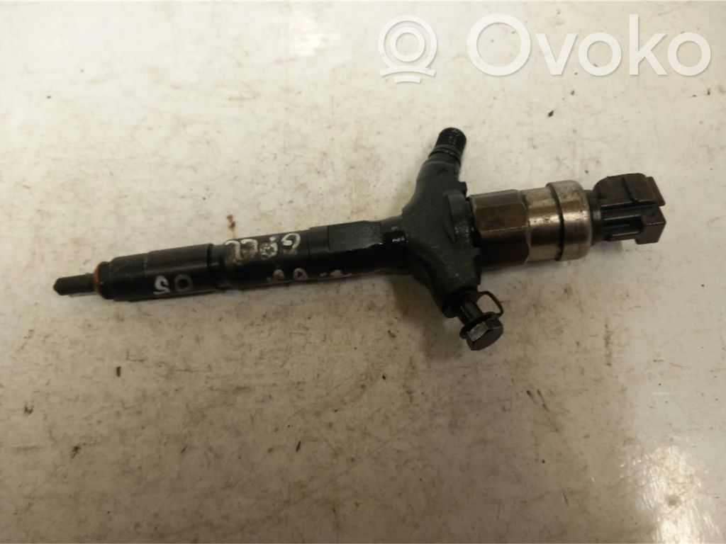 Inyector de combustible   8972391617,05E10184,05821085,8972391610,8972391611,8972391612,8972391613,8972391614,8972391615,8972391616,8972391618,8972391619,97239161