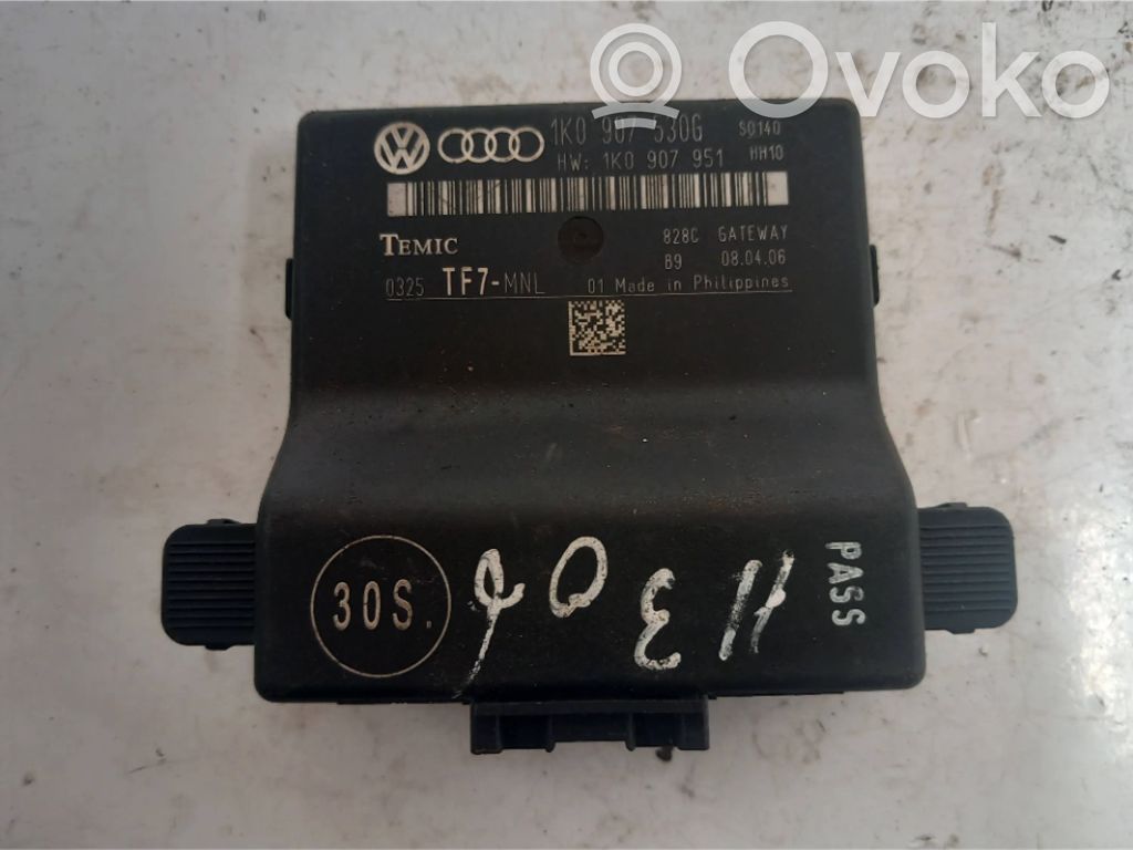 Audi A3 S3 A3 Sportback 8P Gateway control module 
