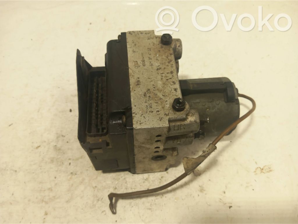 Audi A4 S4 B5 8D ABS Pump 