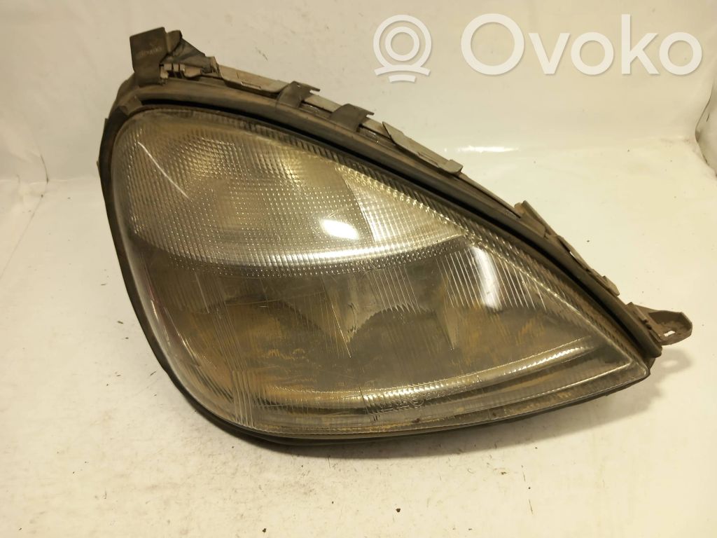 Mercedes-Benz A W168 Lampa przednia 