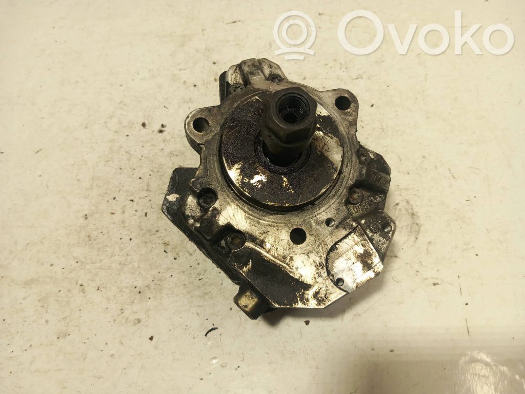 BMW 3 E46 Fuel injection high pressure pump 
