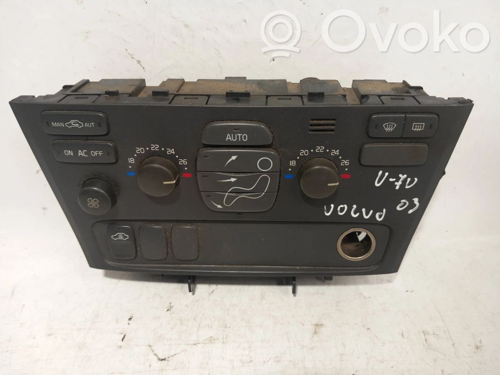 Volvo V70 Climate control unit 