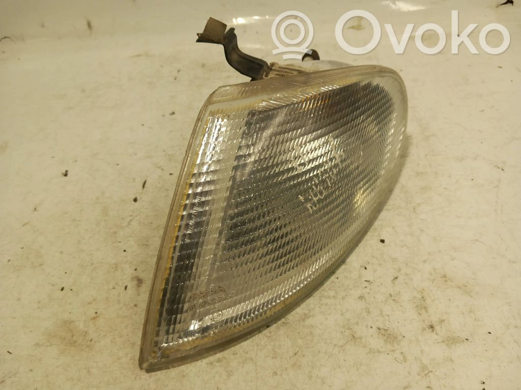 Front indicator light   014311525LC