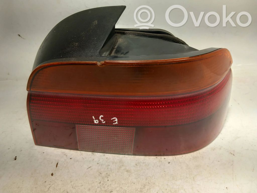 BMW 5 E39 Galinis žibintas kėbule 