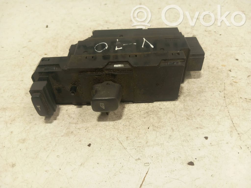 Electric window control switch   8682950,02W09E,MP09AD00094