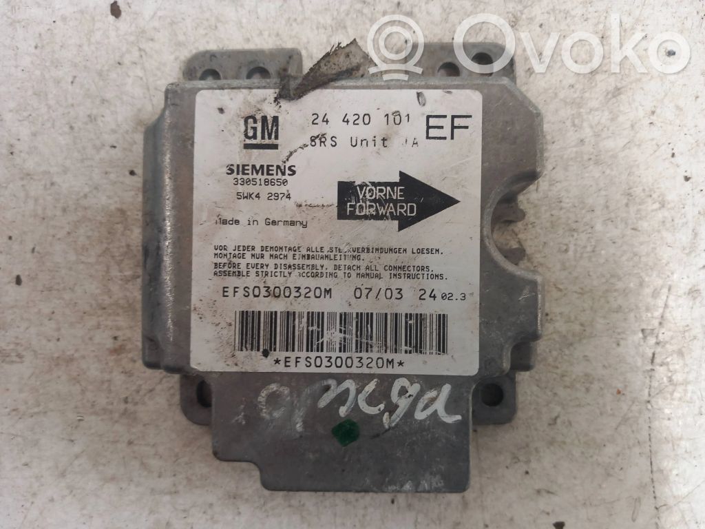 Opel Omega B2 Airbag control unit/module 