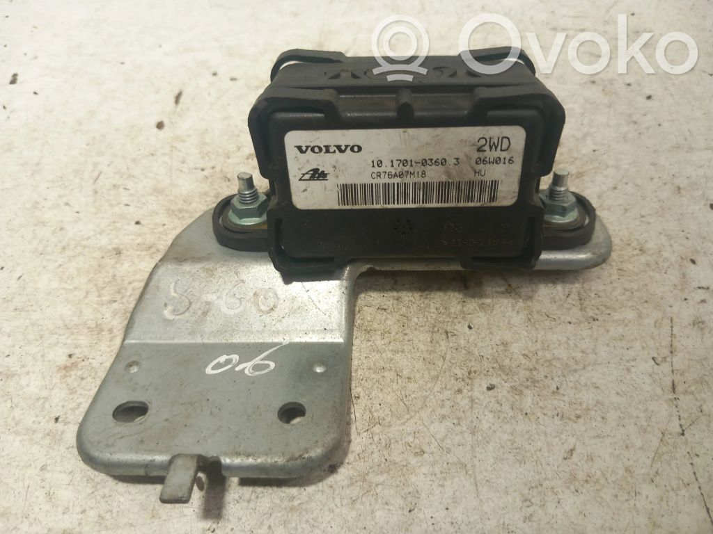 Volvo S60 Vakaajan pitkittäiskiihtyvyystunnistin (ESP) 