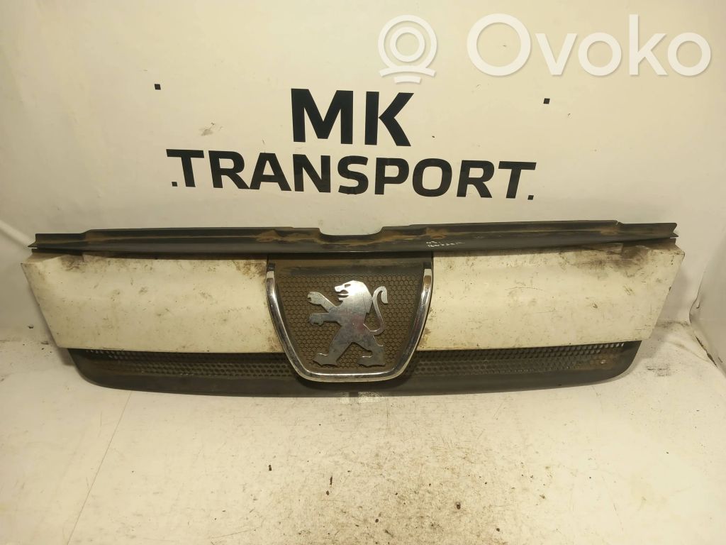 Peugeot Boxer Etusäleikkö 
