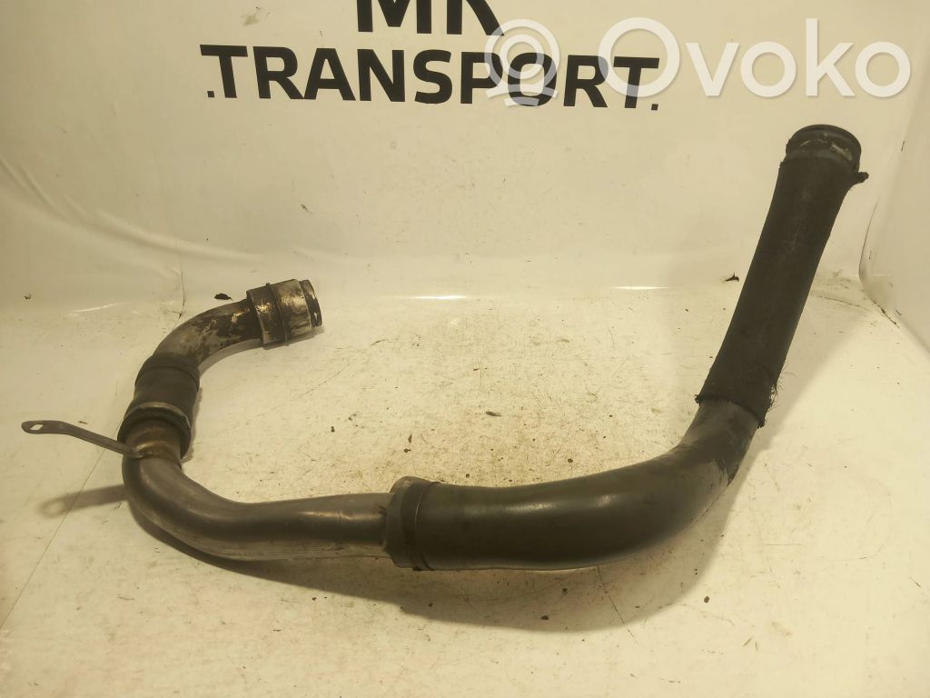 Renault Megane III Välijäähdyttimen letku 