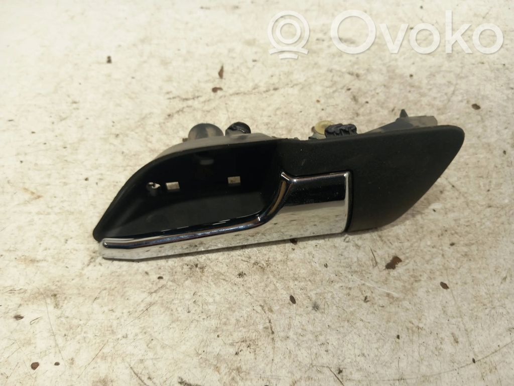 Opel Astra H Manecilla interna puerta delantera 