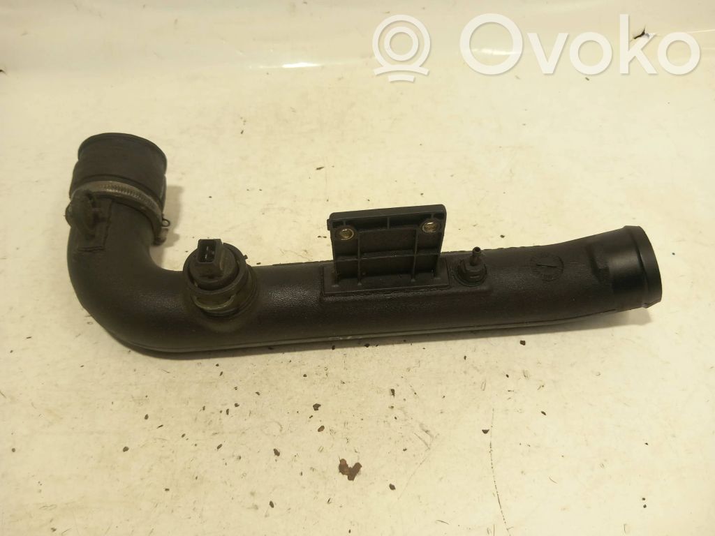 Audi A4 S4 B5 8D Intercooler hose/pipe 
