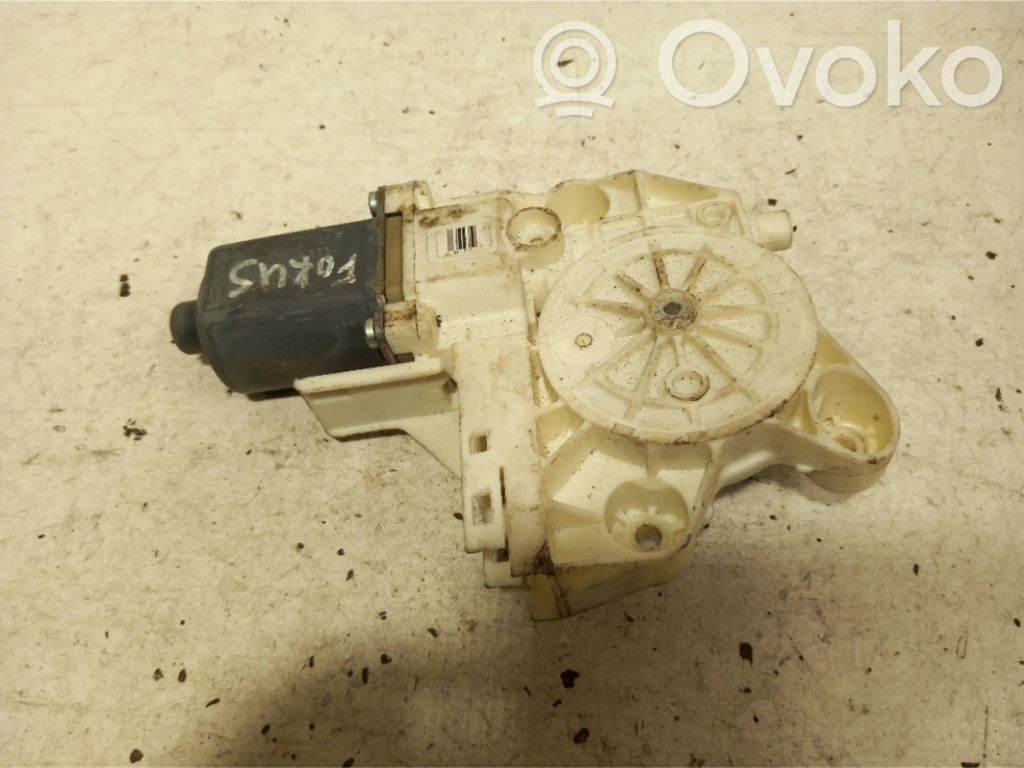 Ford Focus Etuoven ikkunan nostomoottori 