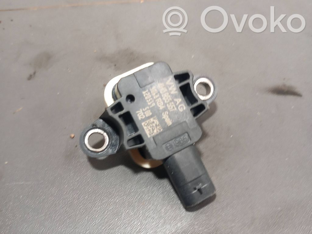 Audi A6 S6 C7 4G Airbag deployment crash/impact sensor 