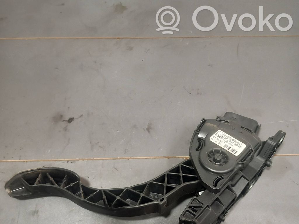 Volvo XC70 Gaspedal 