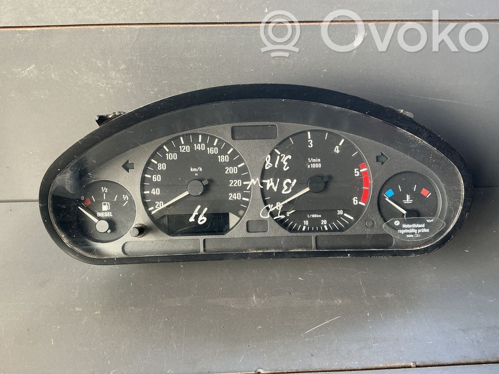 BMW 3 E36 Спидометр (приборный щиток) 