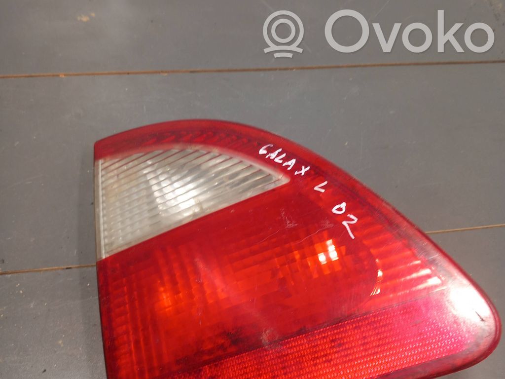 Ford Galaxy Takaluukun takavalot 