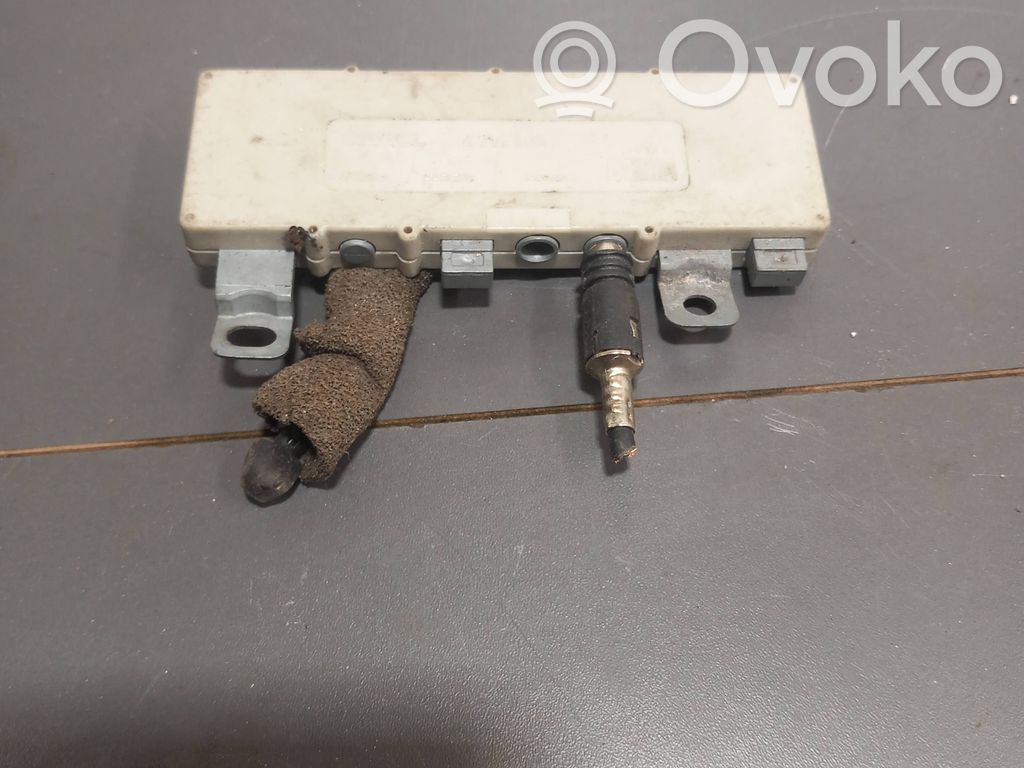 Saab 9-5 Antenos stiprintuvas 