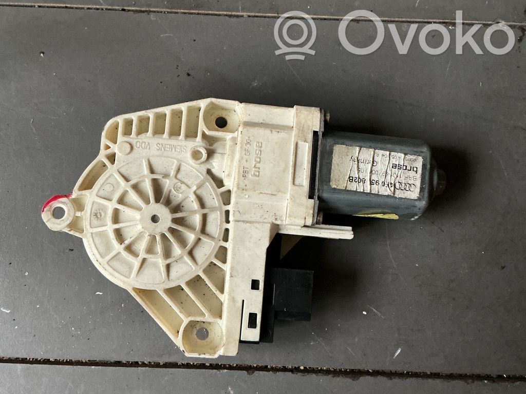 Audi A6 S6 C6 4F Silnik regulatora szyby drzwi przednich 