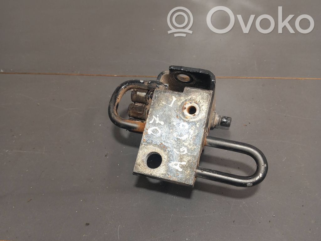 Audi A6 S6 C6 4F Front door lower hinge 
