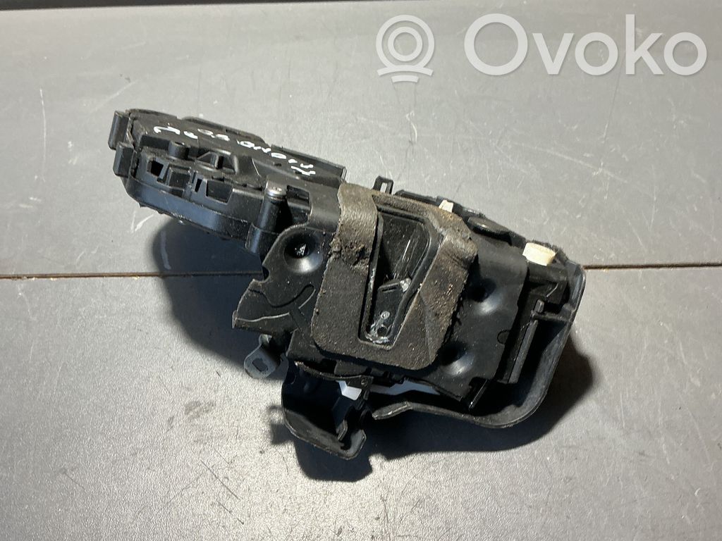 Ford Mondeo MK IV Galinių durų spyna 