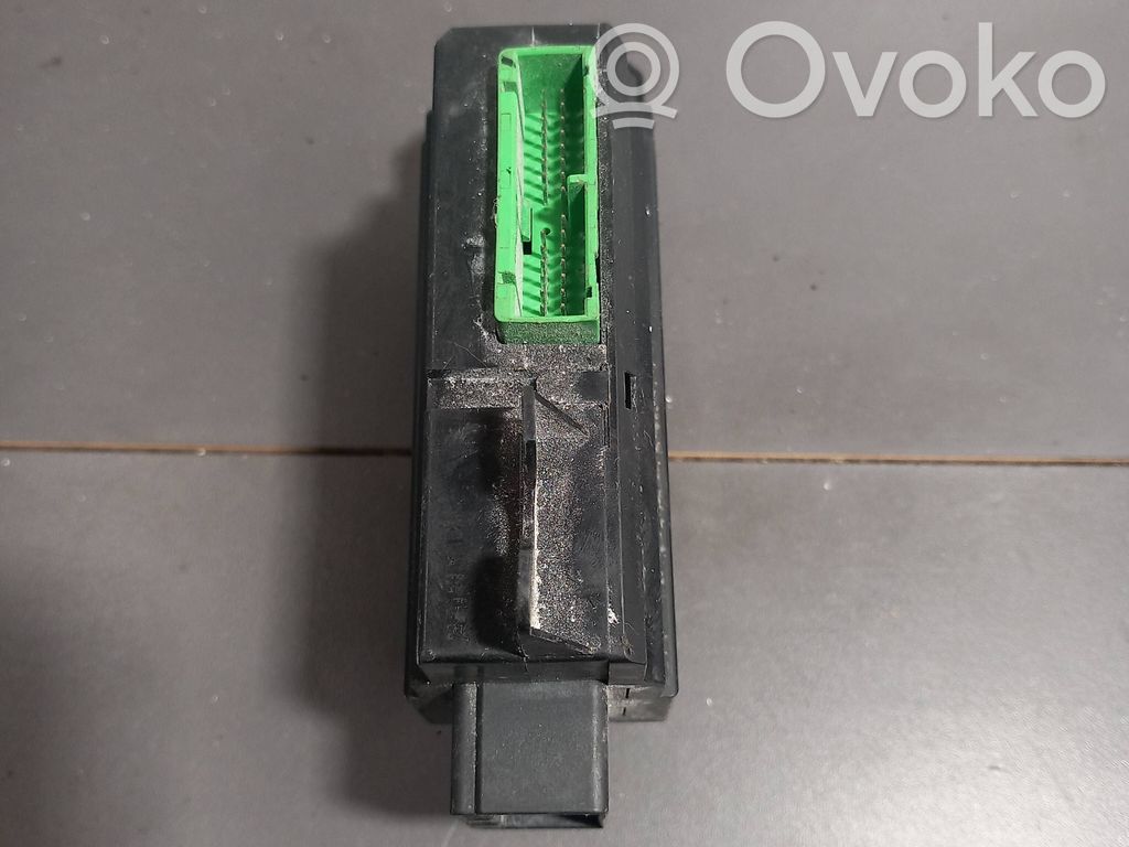 Volvo V70 Electric window control switch 