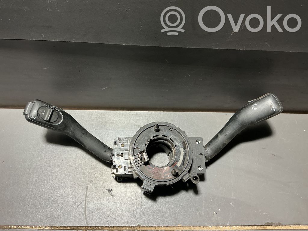 Audi A6 S6 C5 4B Commodo, commande essuie-glace/phare 