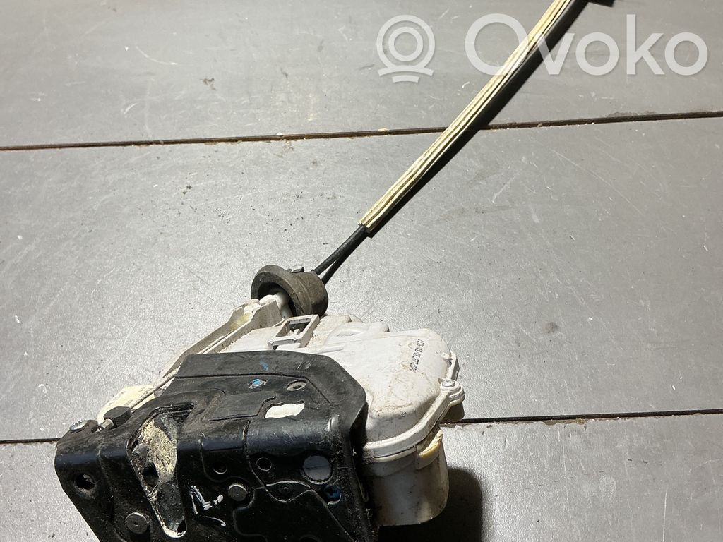 Audi A6 S6 C6 4F Front door lock 