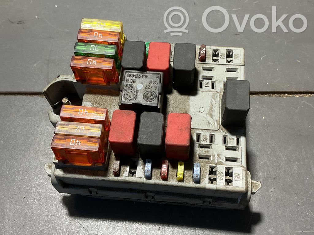 Fiat Doblo Módulo de fusible 