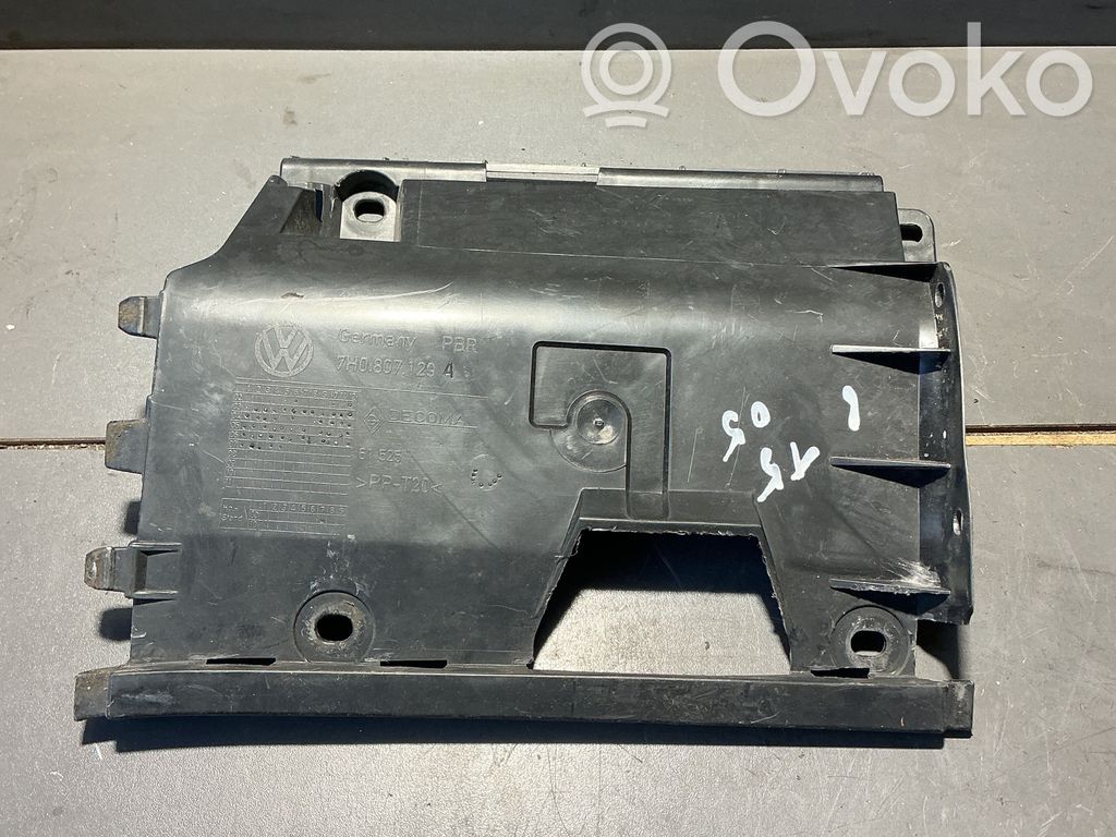 Volkswagen Transporter - Caravelle T5 Bumper support mounting bracket corner 
