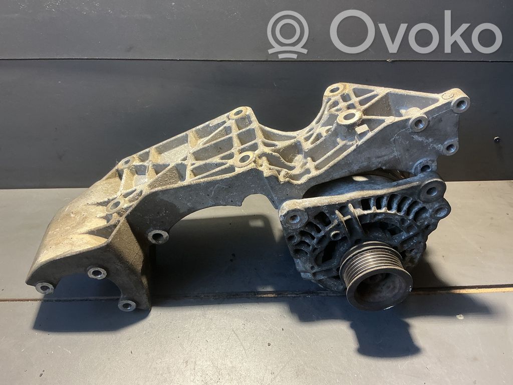 Volkswagen Golf IV Generator/alternator 