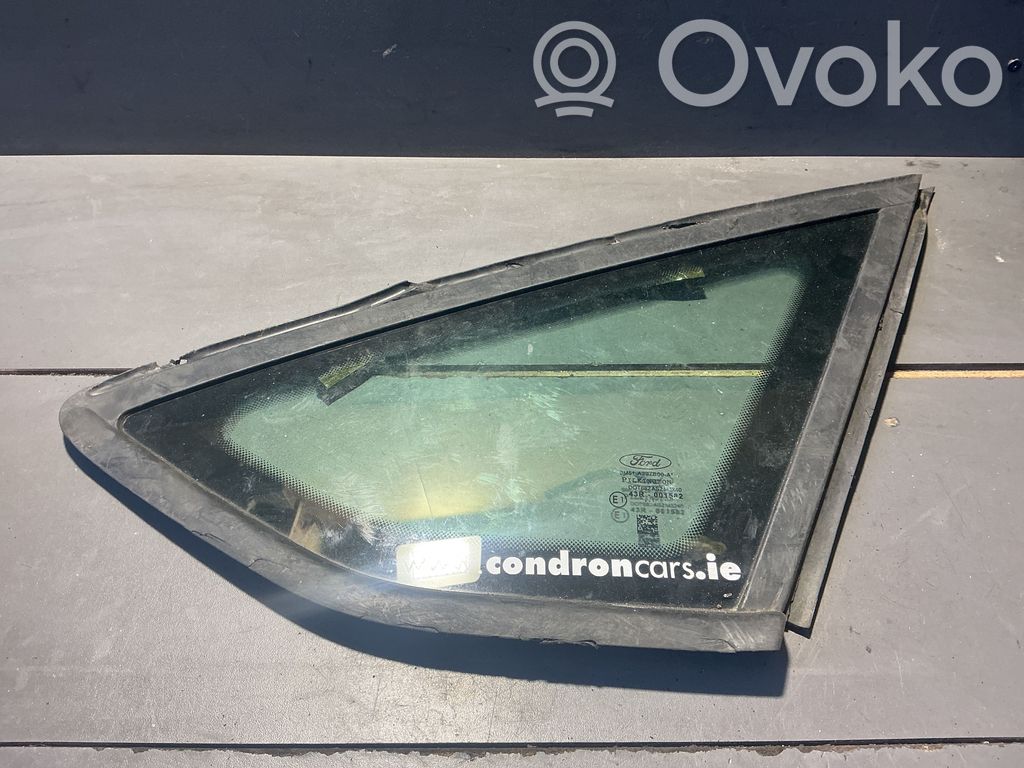 Ford Focus Rear side window 