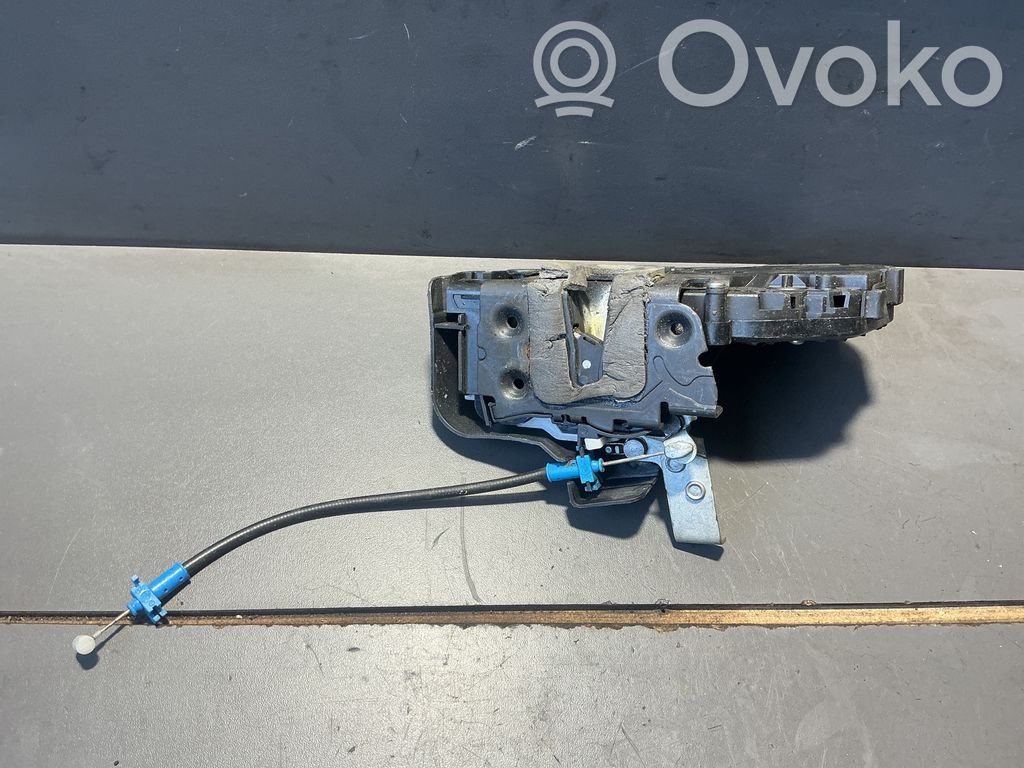 Ford Galaxy Priekšpusē slēdzene 