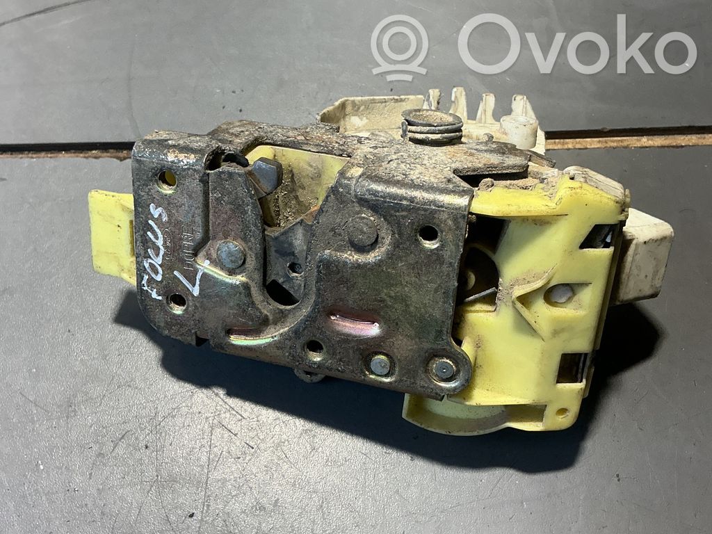 Ford Focus Front door lock 