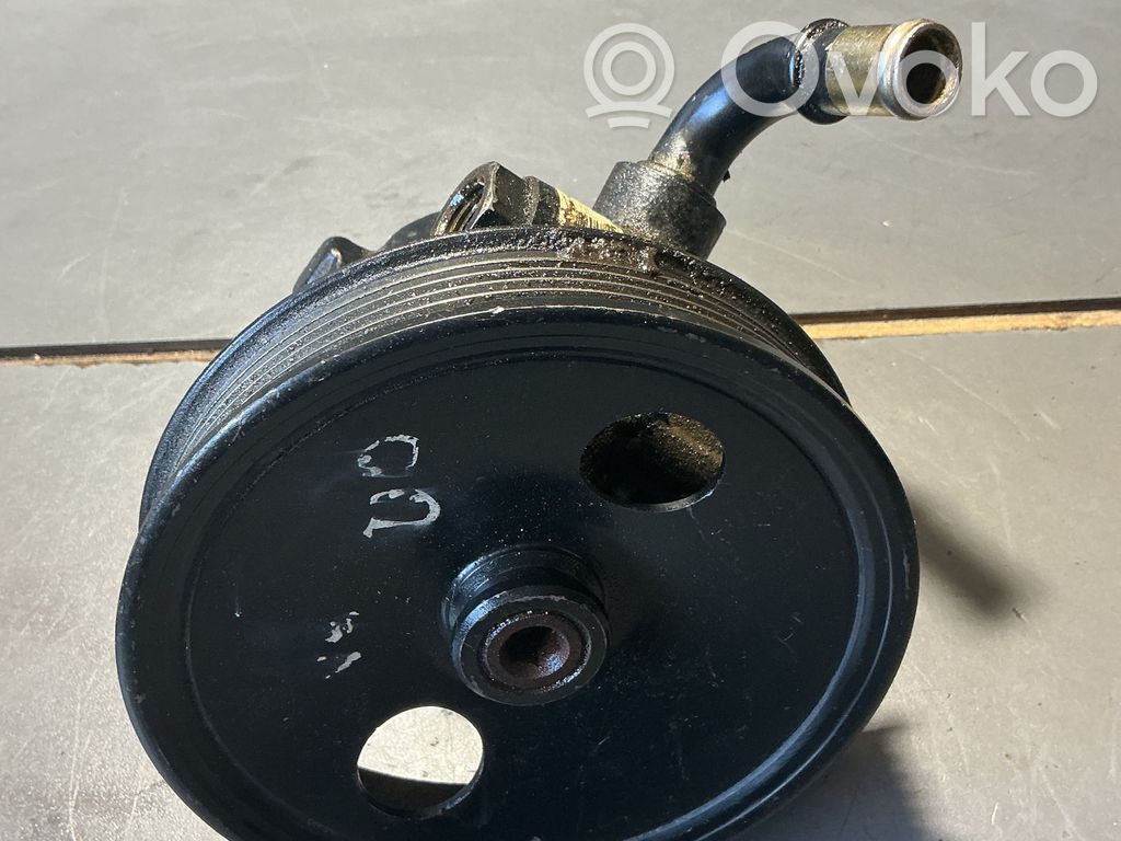 Volvo S40, V40 Ohjaustehostimen pumppu 