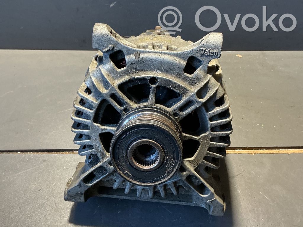 Mercedes-Benz A W169 Alternator 