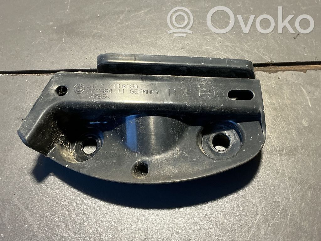 BMW 3 E90 E91 Suport montare bară spate 