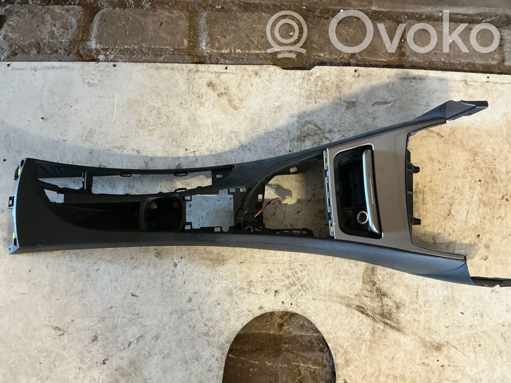 Center console   7078564,75064014,0104583