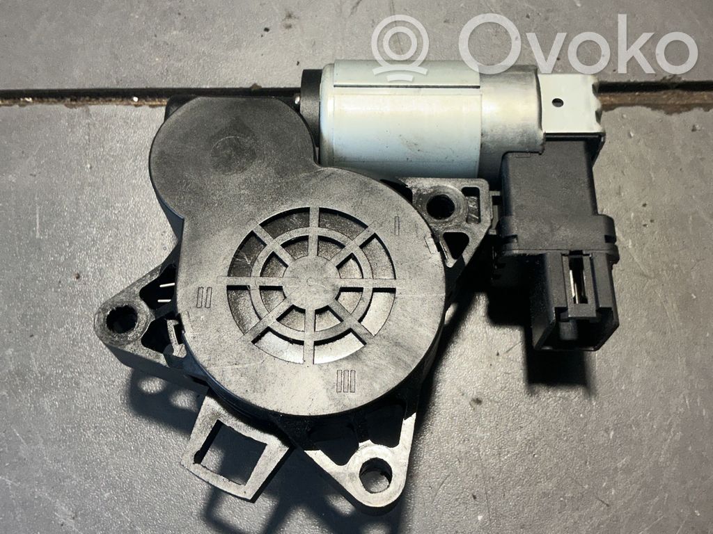 Mazda 5 Front door window regulator motor 