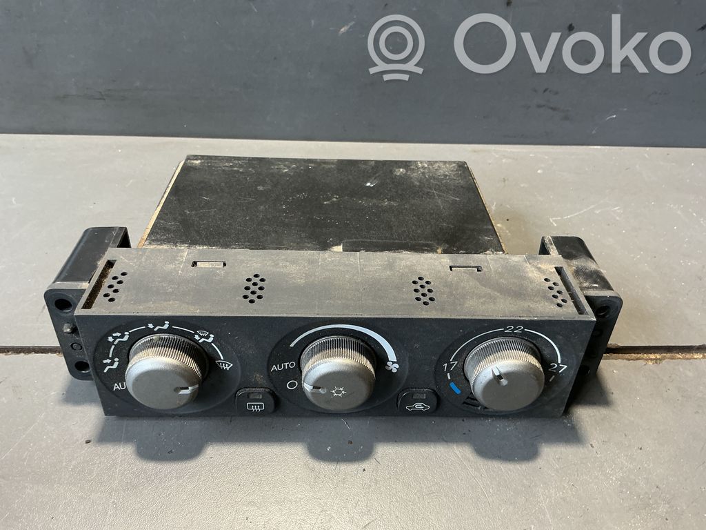 Mitsubishi Lancer Climate control unit 