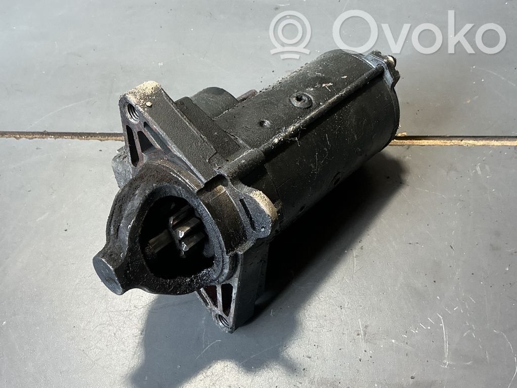Opel Vivaro Motor de arranque 