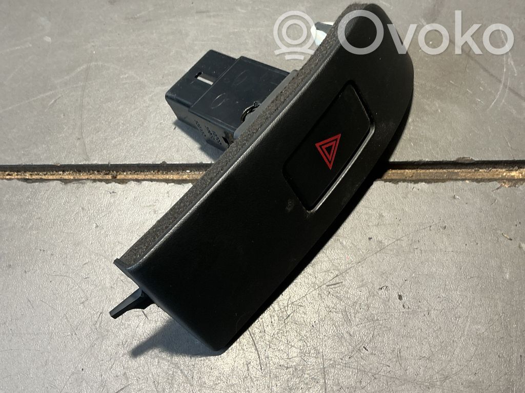 Hyundai Sonata Botón interruptor de luz de peligro 