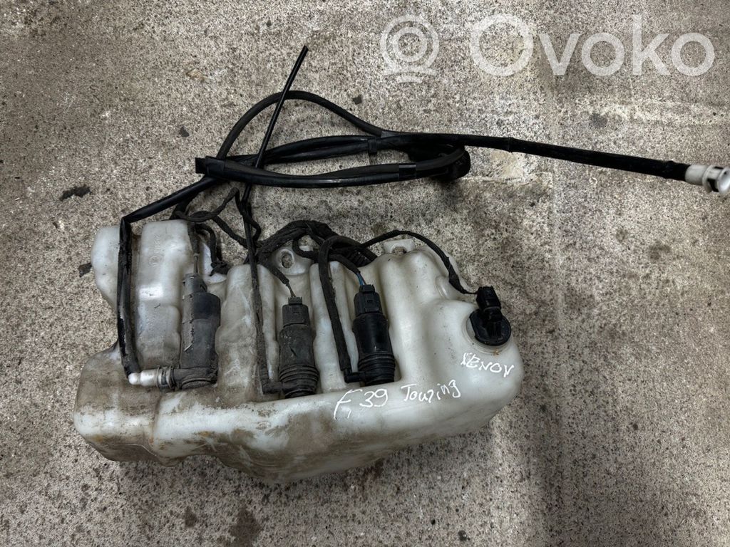 BMW 5 E39 Wischwasserbehälter 