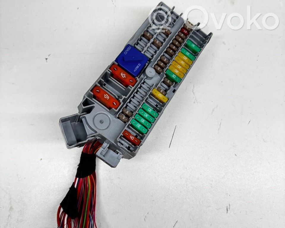 BMW 5 G30 G31 G38 Fuse box set 