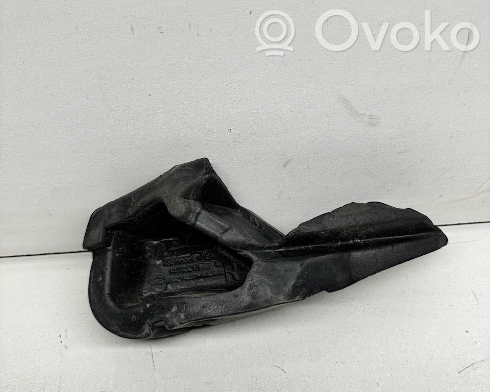 BMW 7 G11 G12 Supporto/guarnizione in poliuretano espanso del parafango 