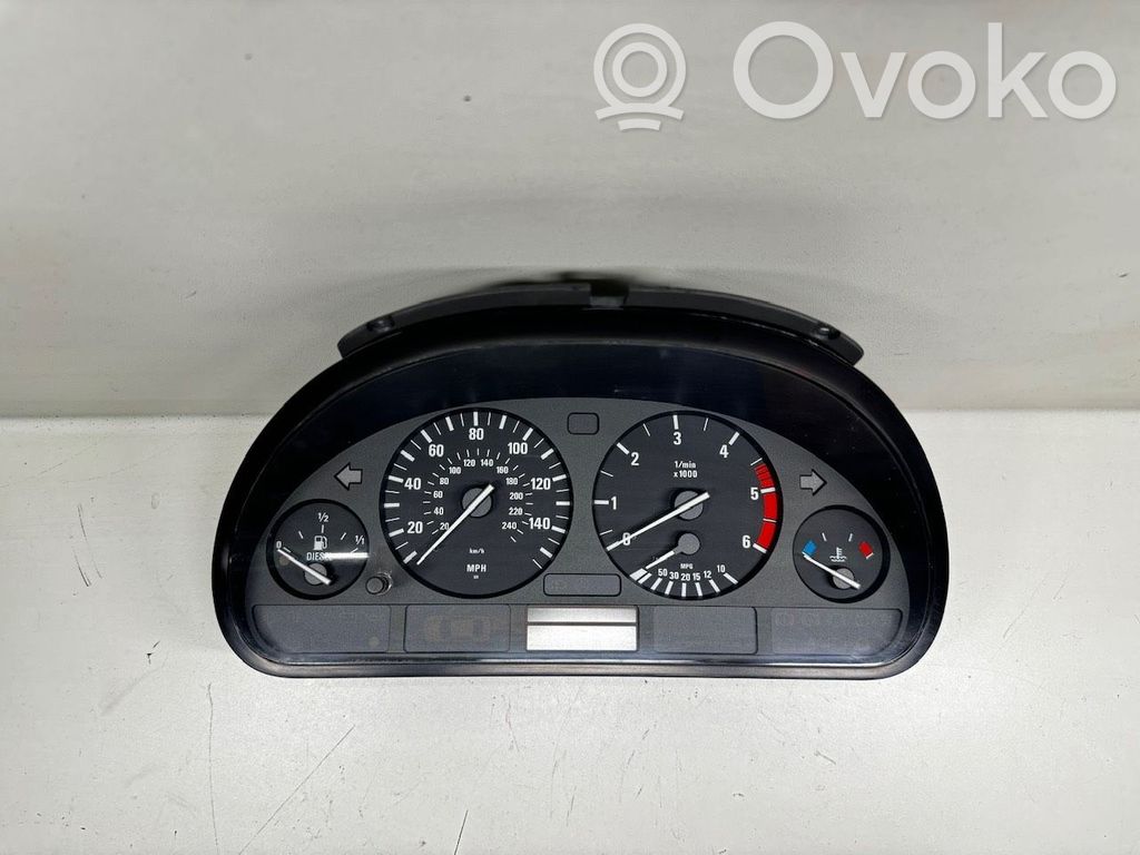 BMW 5 E39 Speedometer (instrument cluster) 